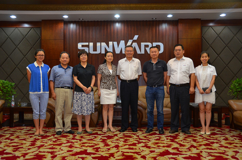 民盟湖南省委领导莅临山河智能考察交流