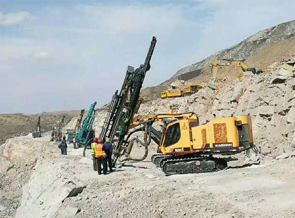 PK国际领先品牌,山河智能露天液压钻车再交完美答卷