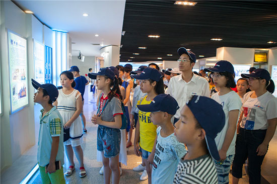 这个夏天，亲子玩转山河智能“三栖”装备